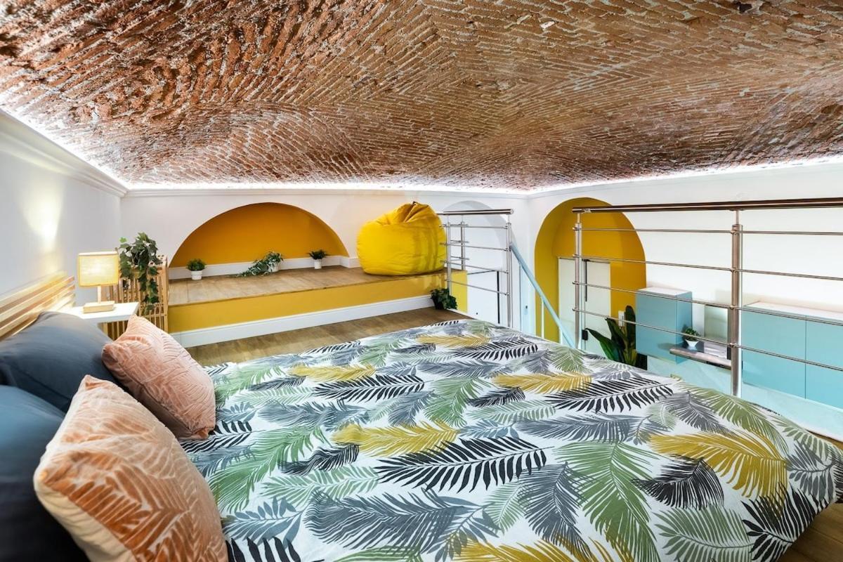 Secret Loft-valentino *