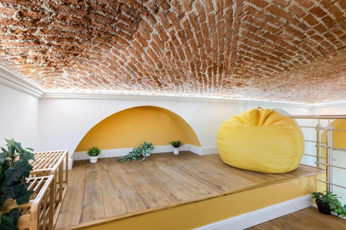 Secret Loft-valentino *